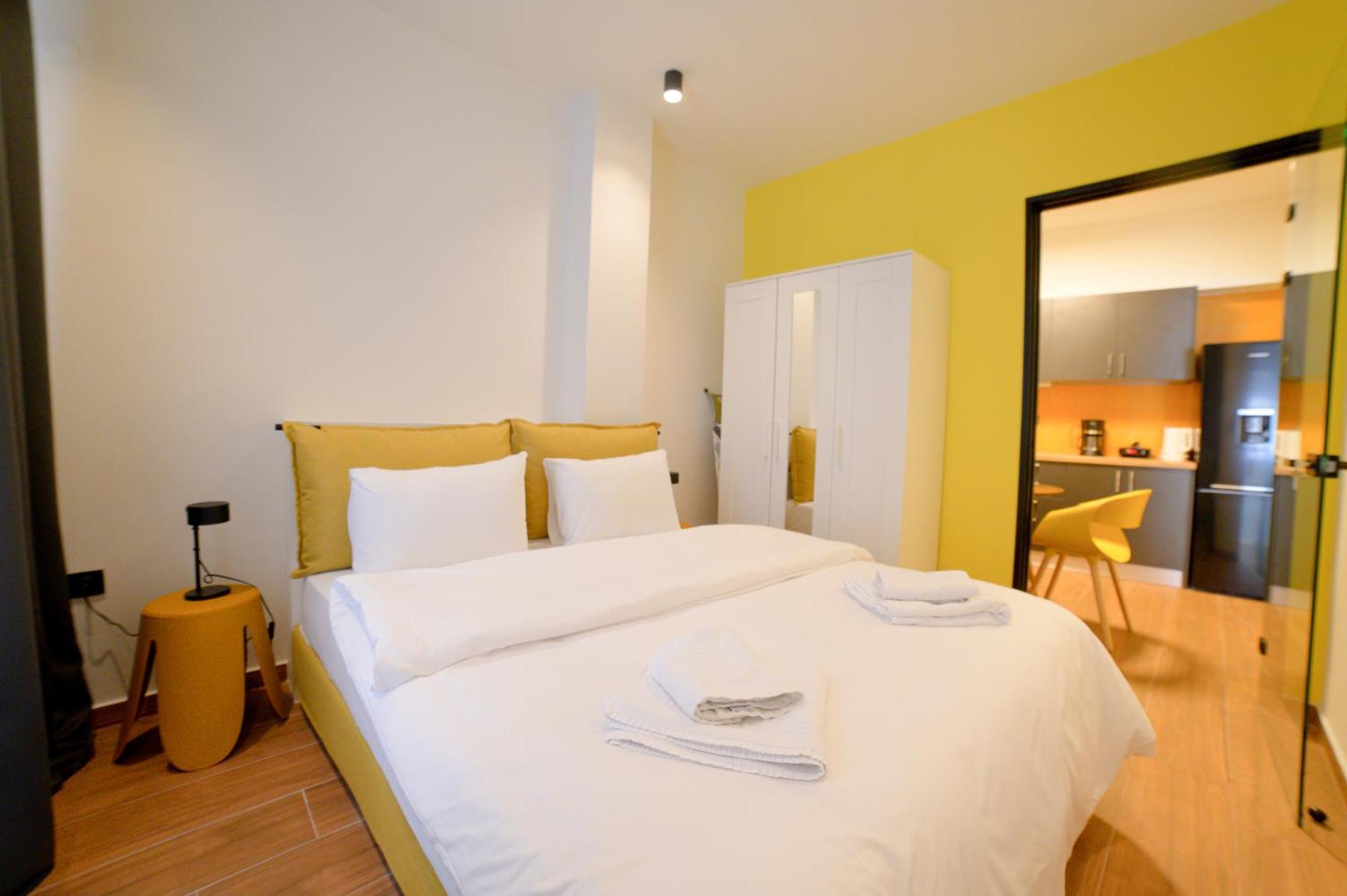 Luxenest Apartment Thessaloniki Exterior photo